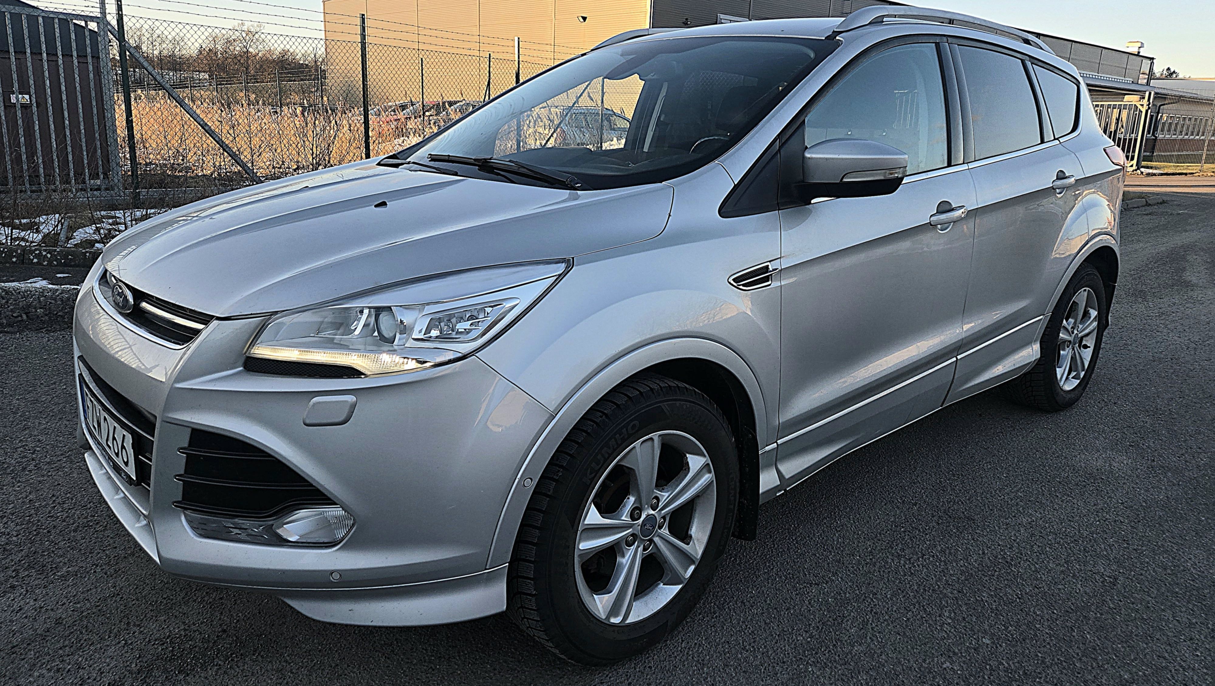 Säljes - Ford Kuga 1.5 EcoBoost Manuell, 150hk, 2015