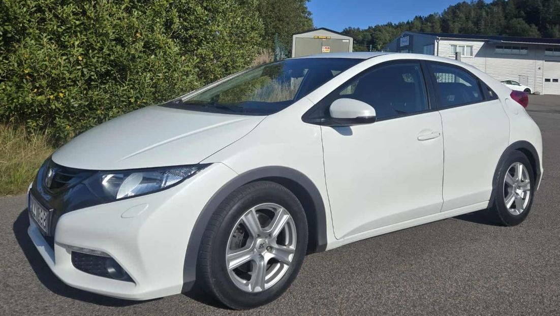 till salu - Honda Civic 1.8 i-VTEC Sport Euro 5