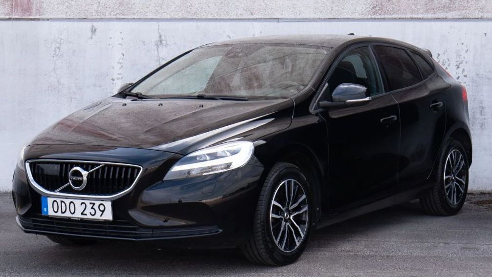 säljes-Volvo V40 D3 Automat, Panorama, GPS, Euro 6