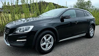 Volvo V60 Cross Country D3 Geartronic Summum, Låga Mil