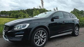 Volvo V60 Cross Country D3 Geartronic Summum, Låga Mil